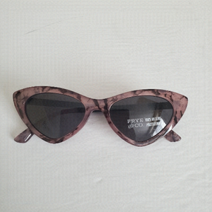 Frye & Co. SR0921 Sunglasses Cat Eye